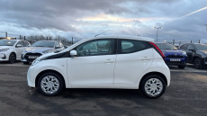 Toyota Aygo 1.0 VVT-i X-Play TSS 5dr Petrol Hatchback